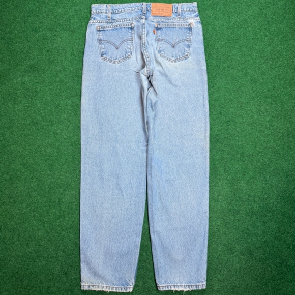 Vintage 90s Levi’s 550 Relaxed Fit Baggy Orange Tab Distressed Jeans - Picture 2 of 11